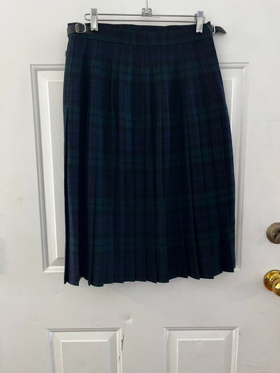 Highland Home Industries Dresses & Skirts - Highland Home Industries Blue/Green Plaid 100% Pure New Wool Classic Skirt Sz 12